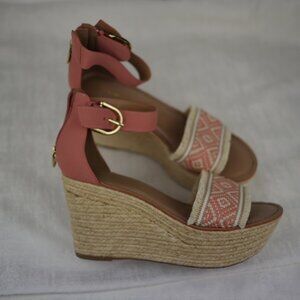 TOMMY HILFIGER WOMENS 9.5 WEDGE SANDALS SHOES